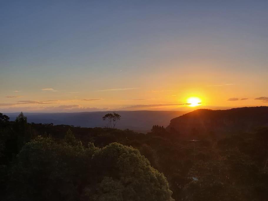 Narrow Neck Views - Peaceful 4 Bedroom Home With Stunning Views! Katoomba Eksteriør bilde