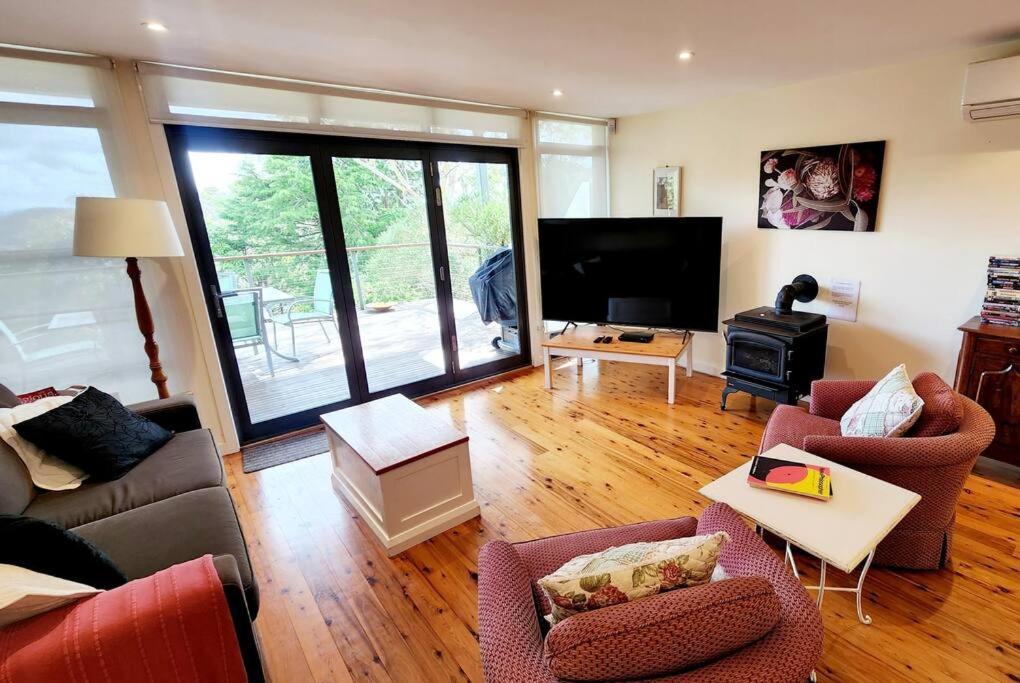 Narrow Neck Views - Peaceful 4 Bedroom Home With Stunning Views! Katoomba Eksteriør bilde