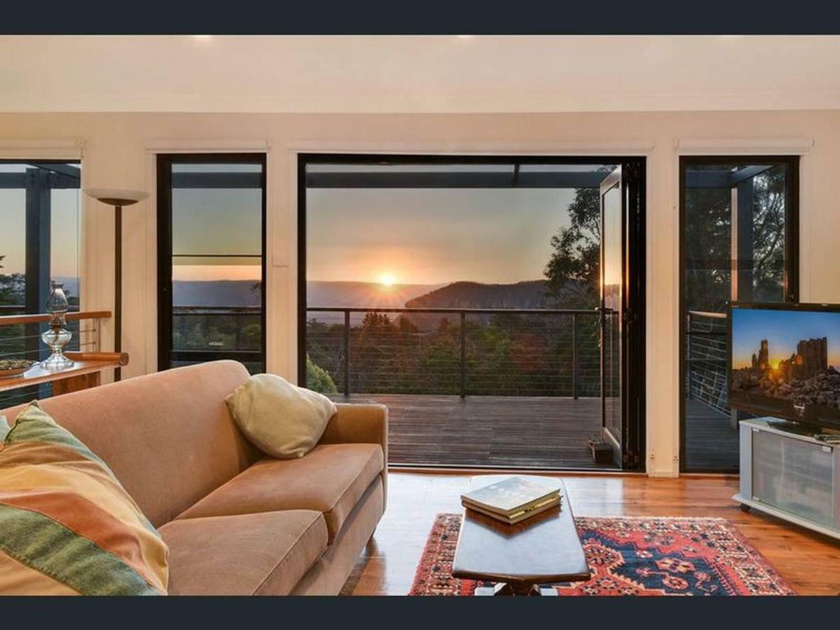 Narrow Neck Views - Peaceful 4 Bedroom Home With Stunning Views! Katoomba Eksteriør bilde